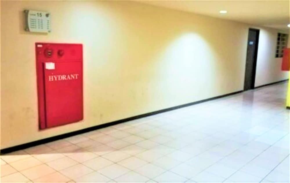 The Suites @ Metro Apartment Μπαντούνγκ Εξωτερικό φωτογραφία